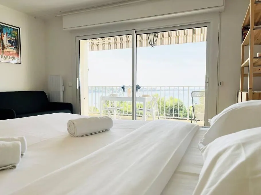 Studio Cosy-Vue Mer Panoramique Exceptionnelle Bandol Apartment